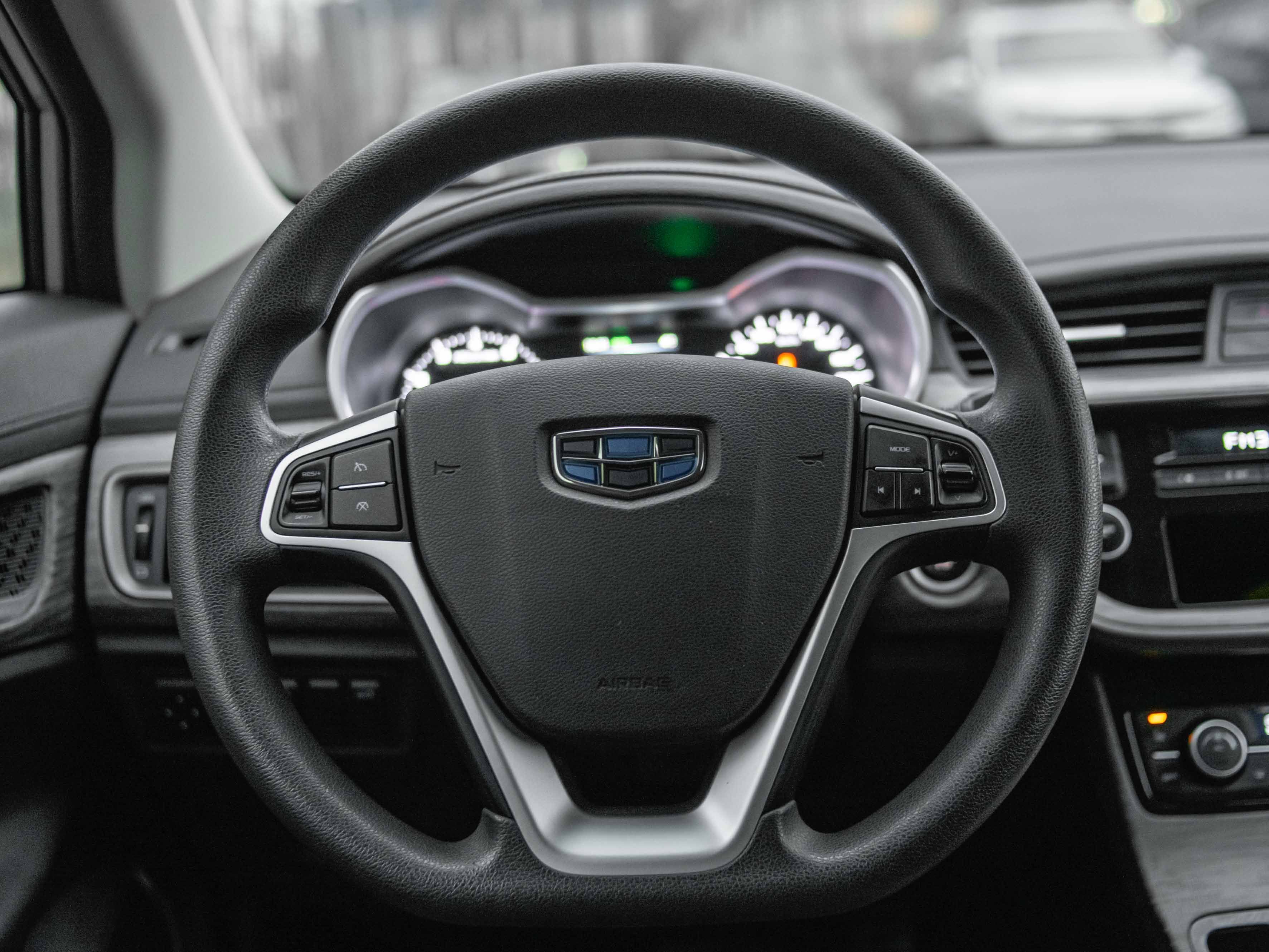 Geely фотографии