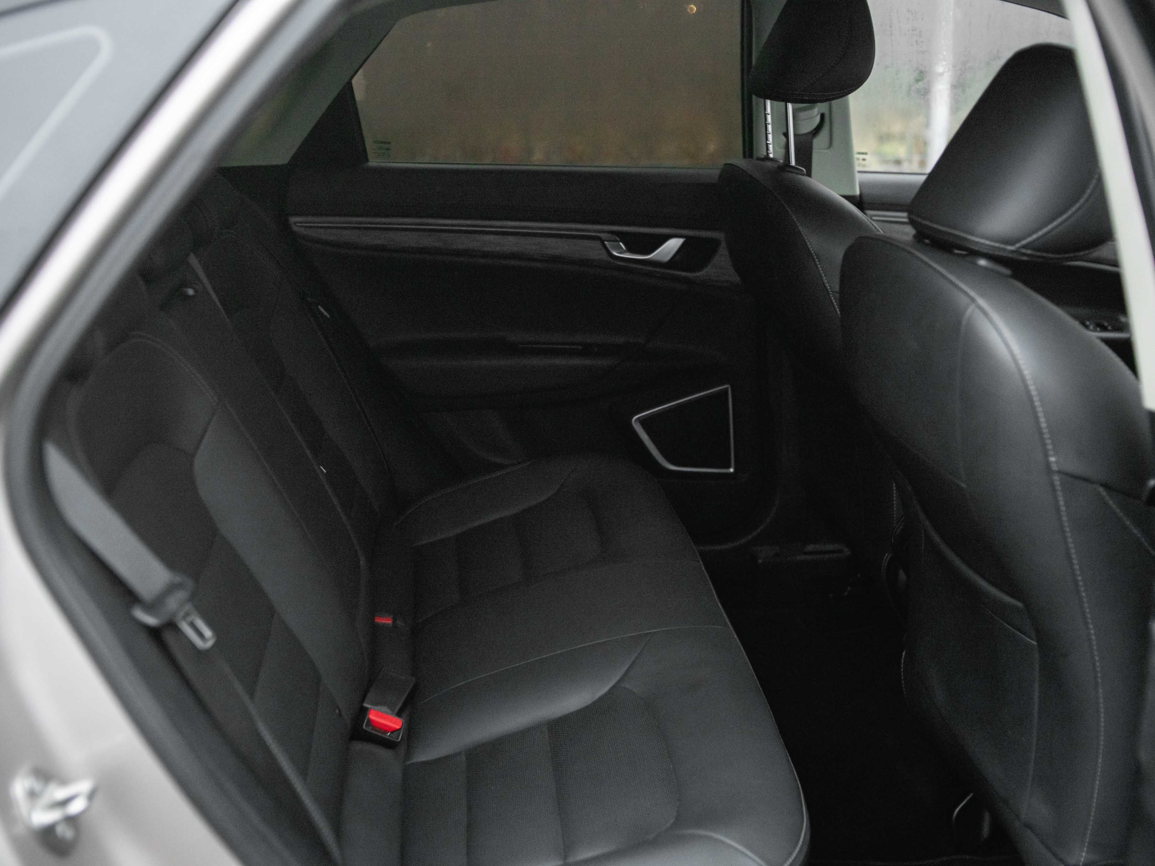 Geely фотографии