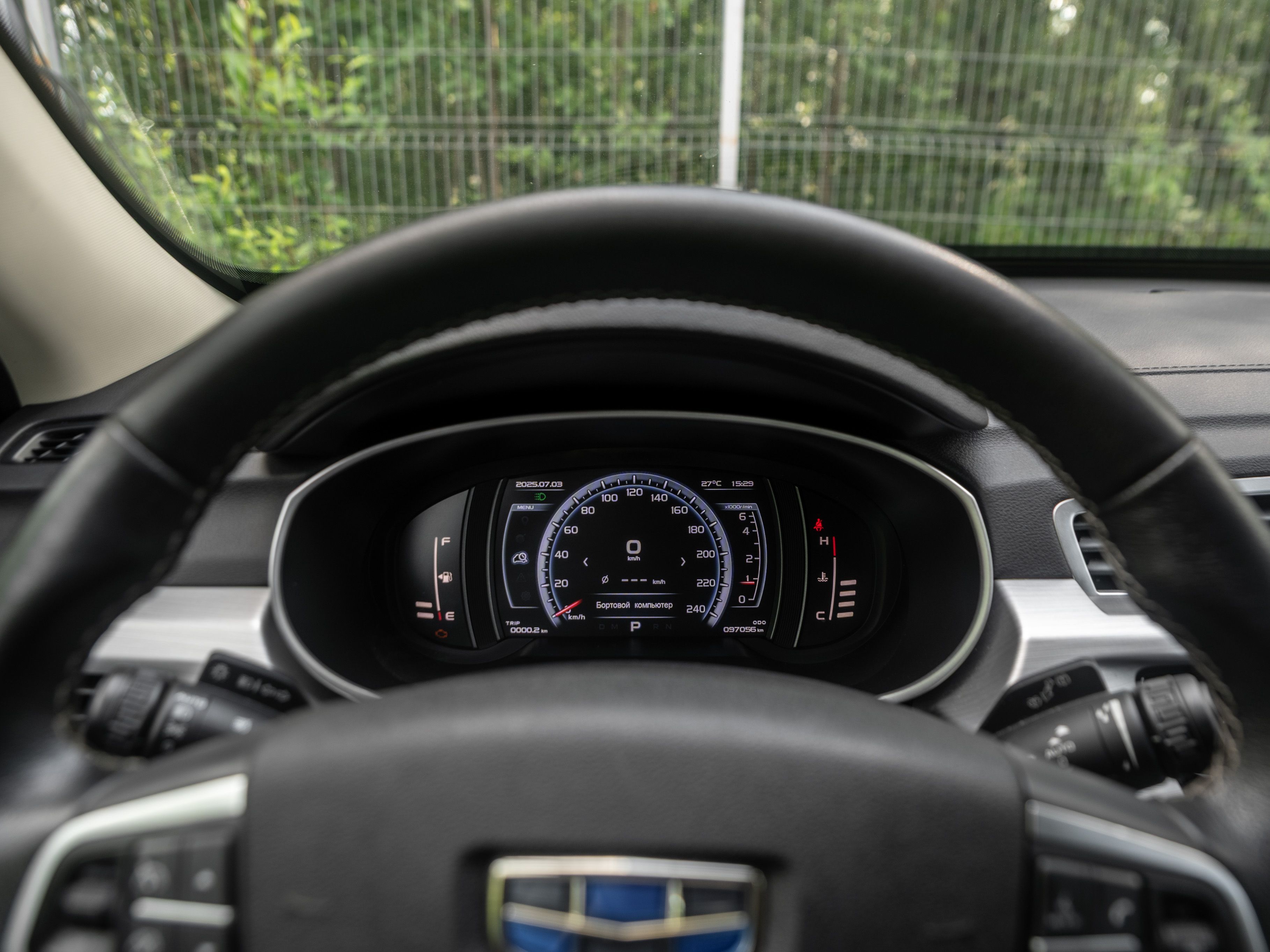 Geely фотографии