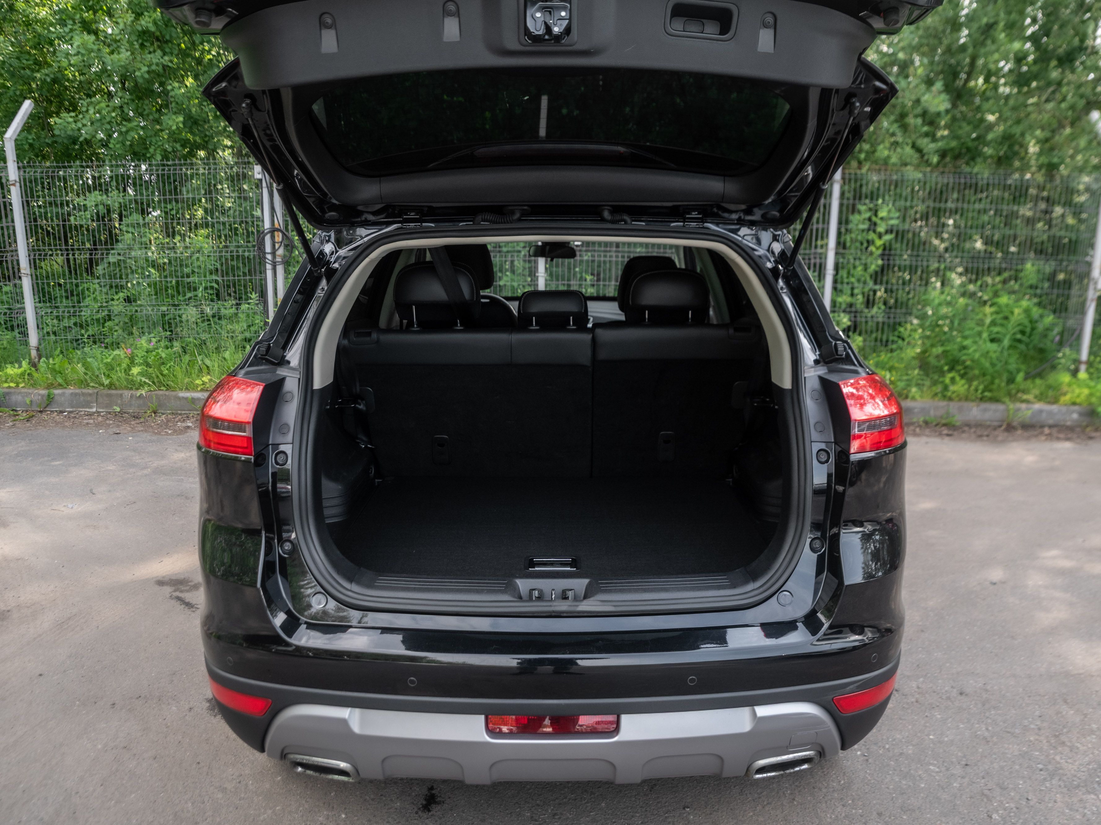 Geely фотографии