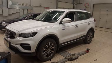 Geely Atlas Pro
