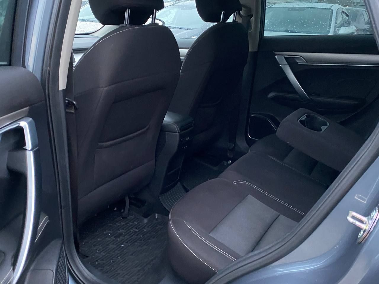 Geely фотографии