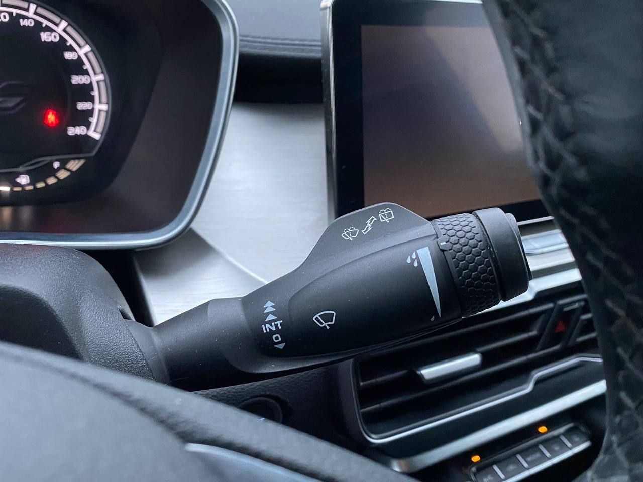 Geely фотографии