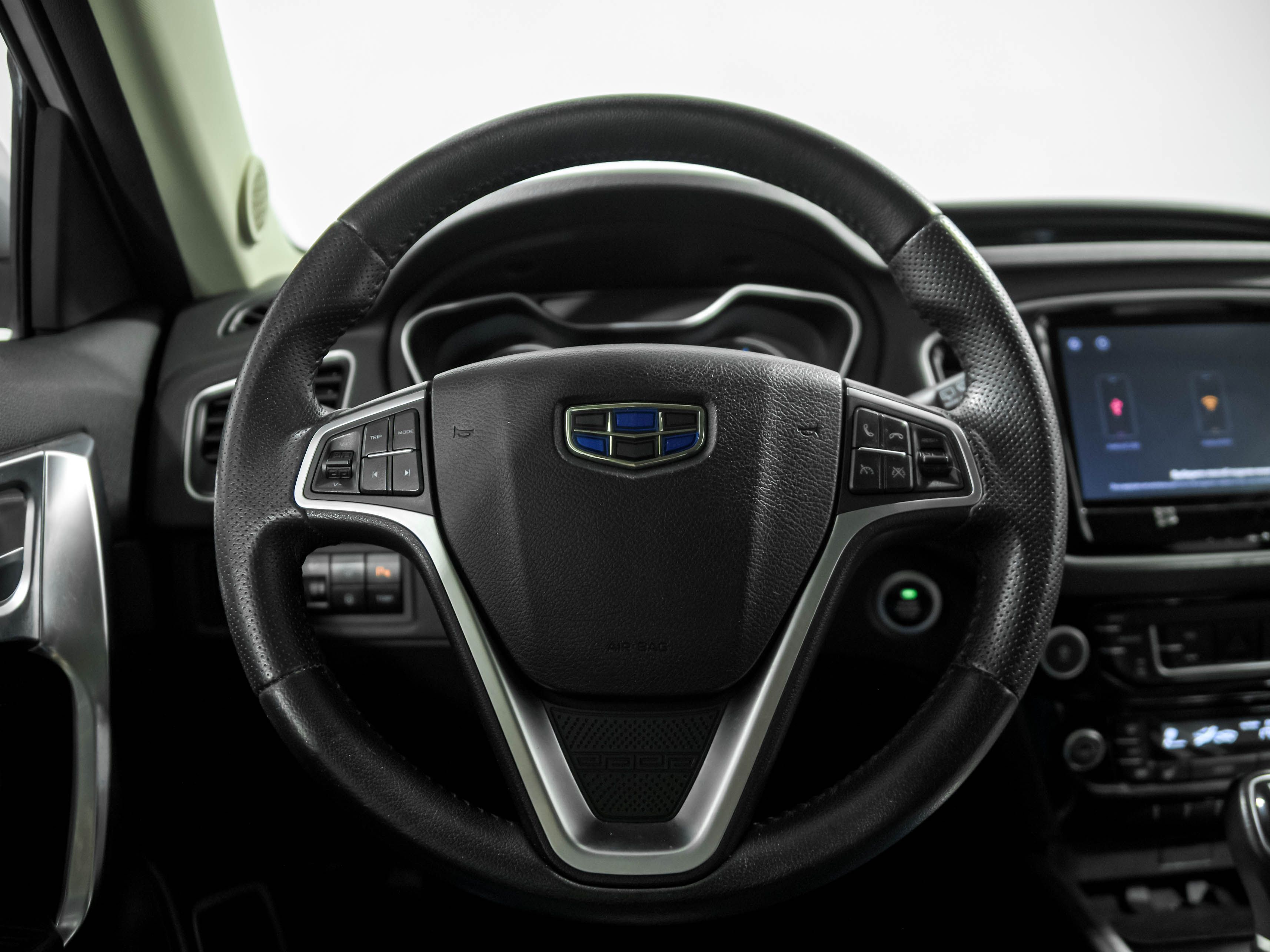 Geely фотографии