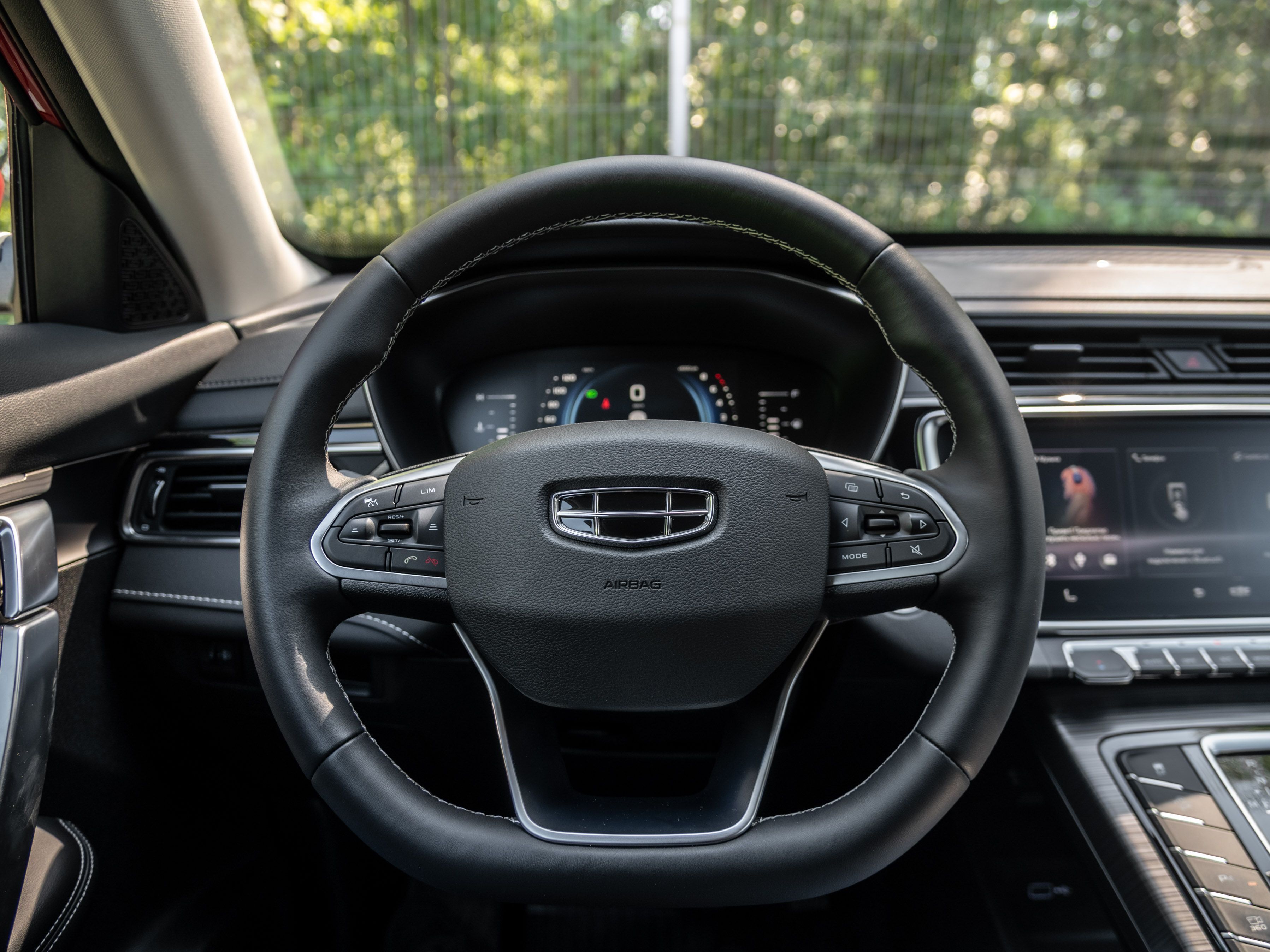Geely фотографии