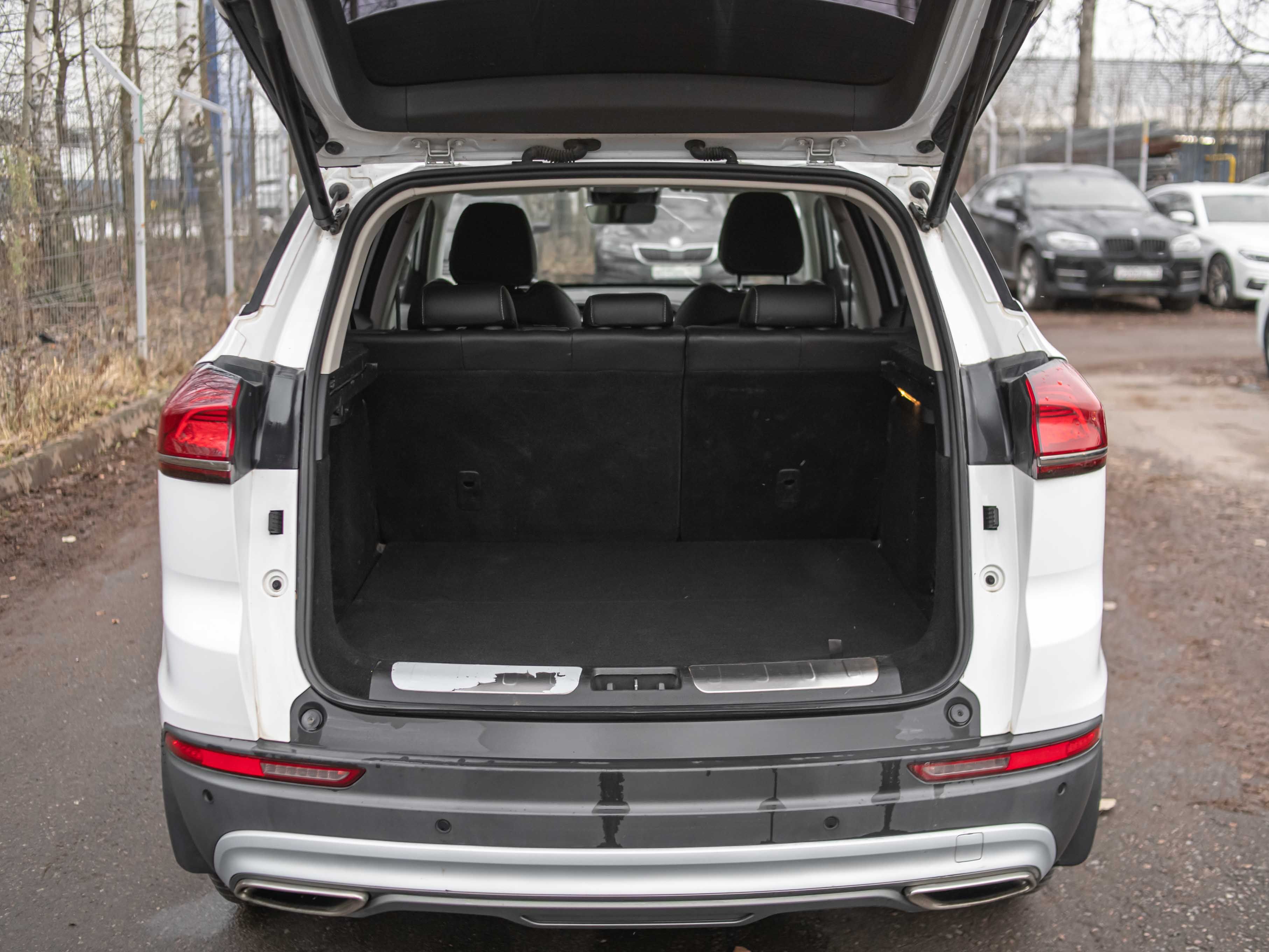 Geely фотографии