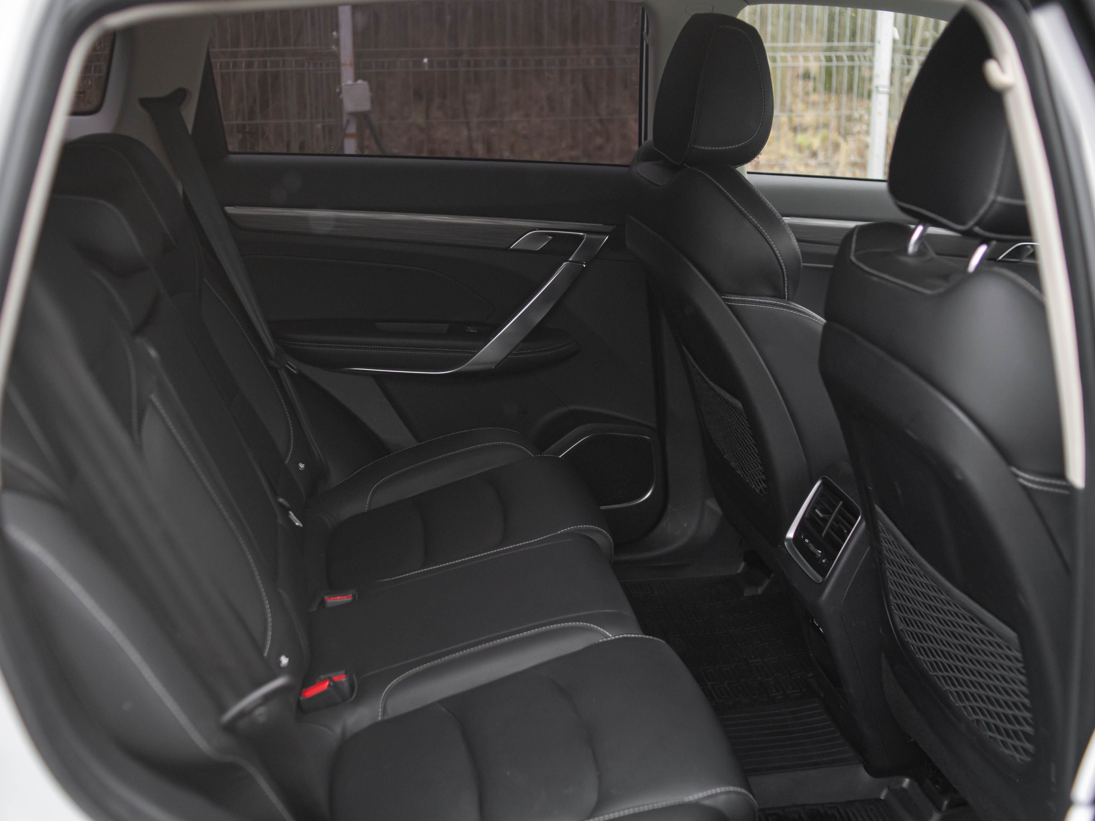 Geely фотографии