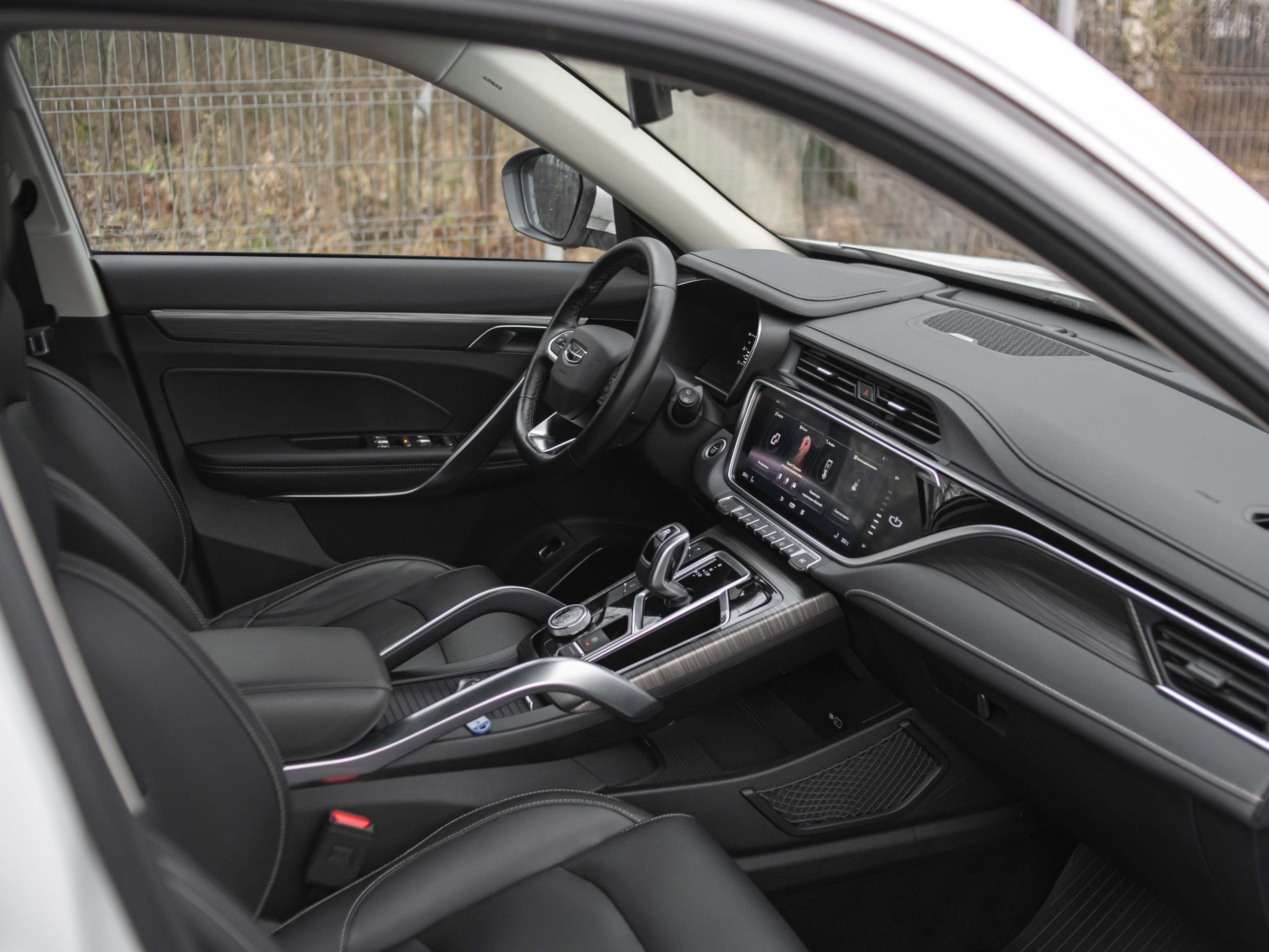 Geely фотографии