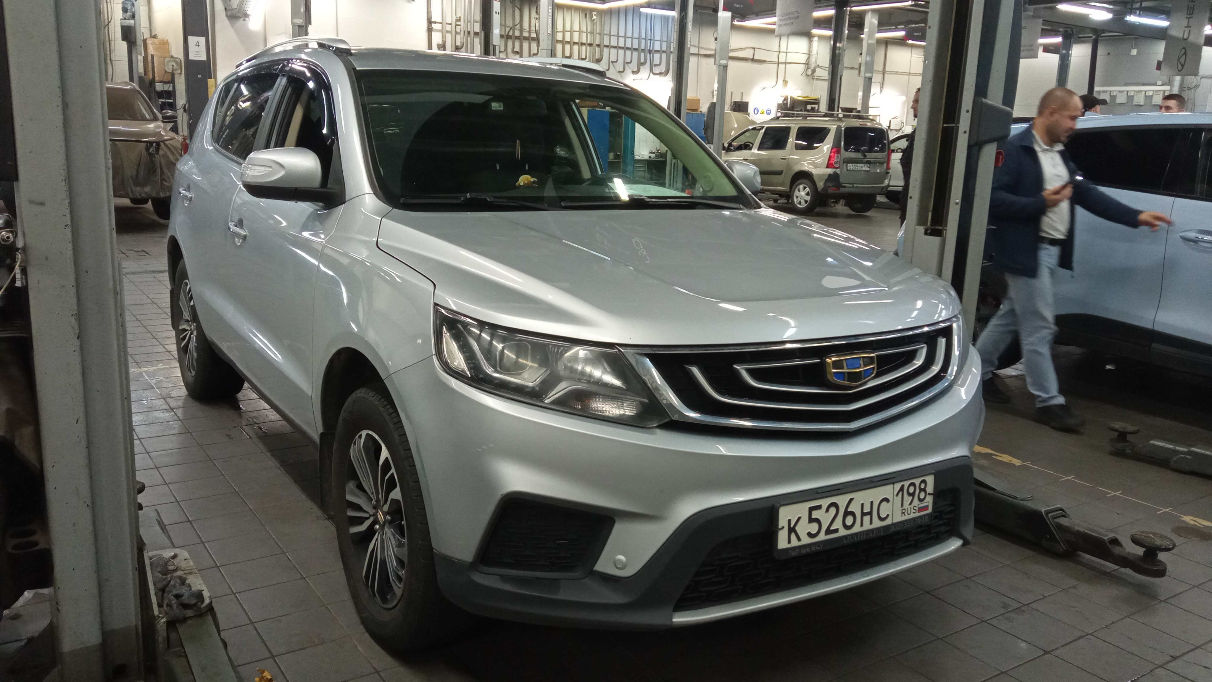 Geely фотографии