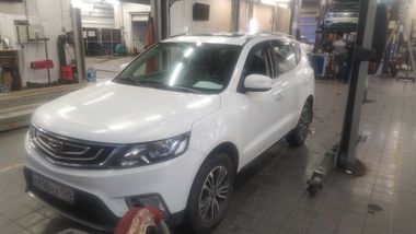 Geely Emgrand X7