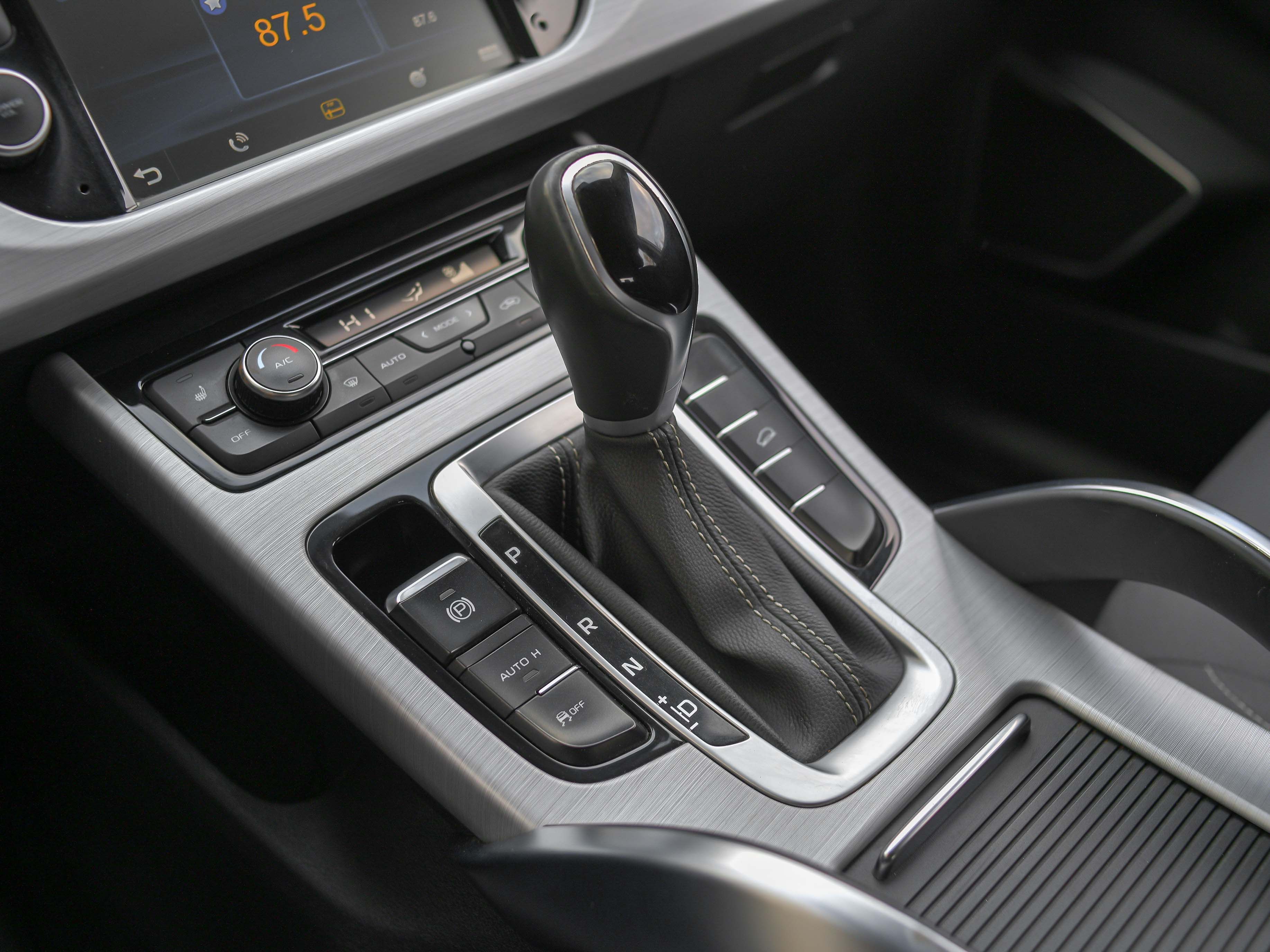 Geely фотографии