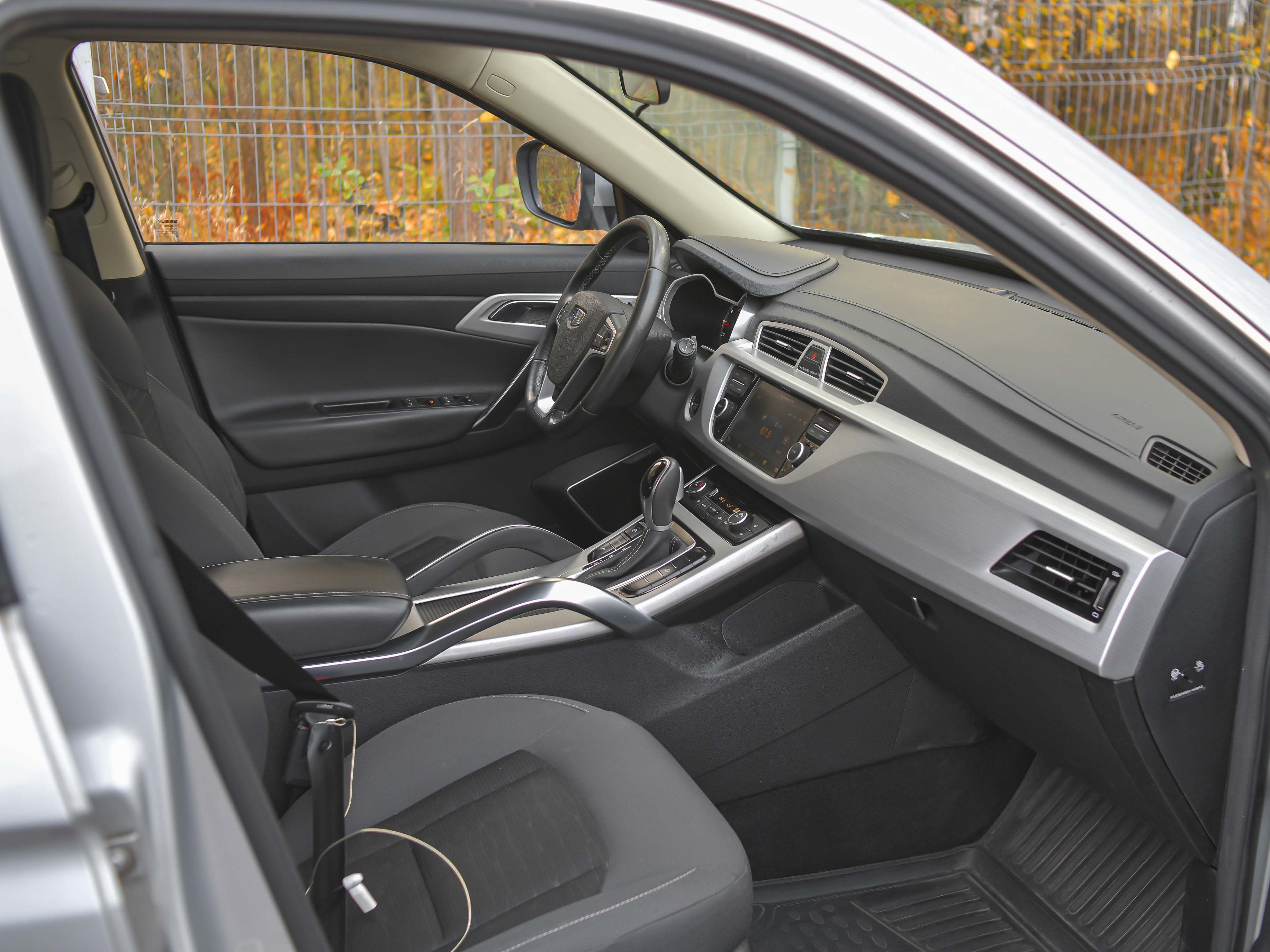 Geely фотографии