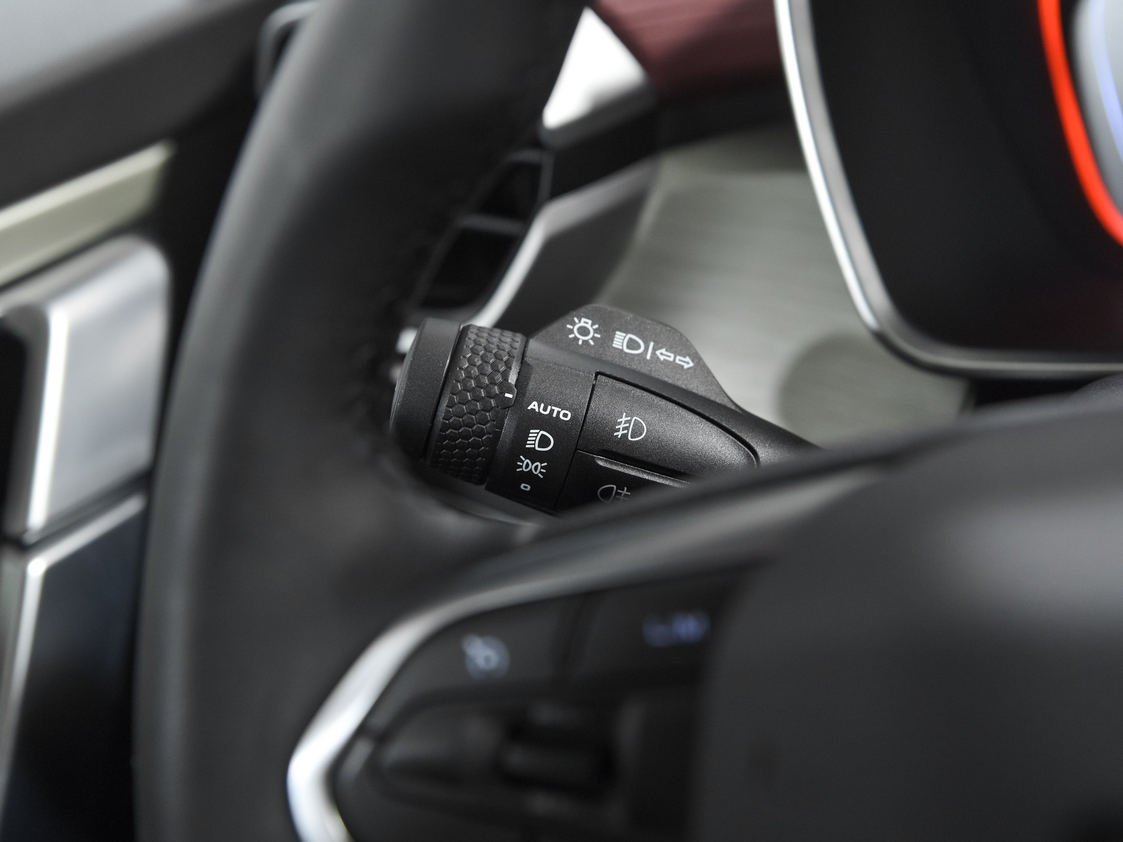 Geely фотографии