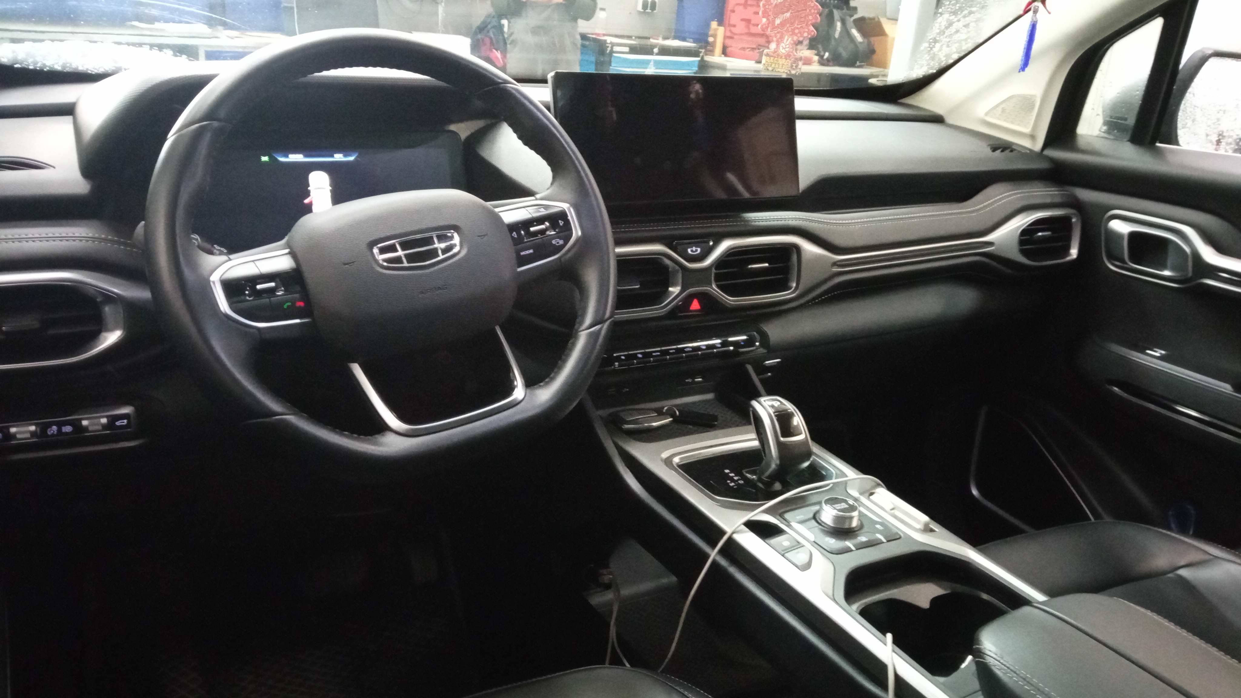 Geely фотографии