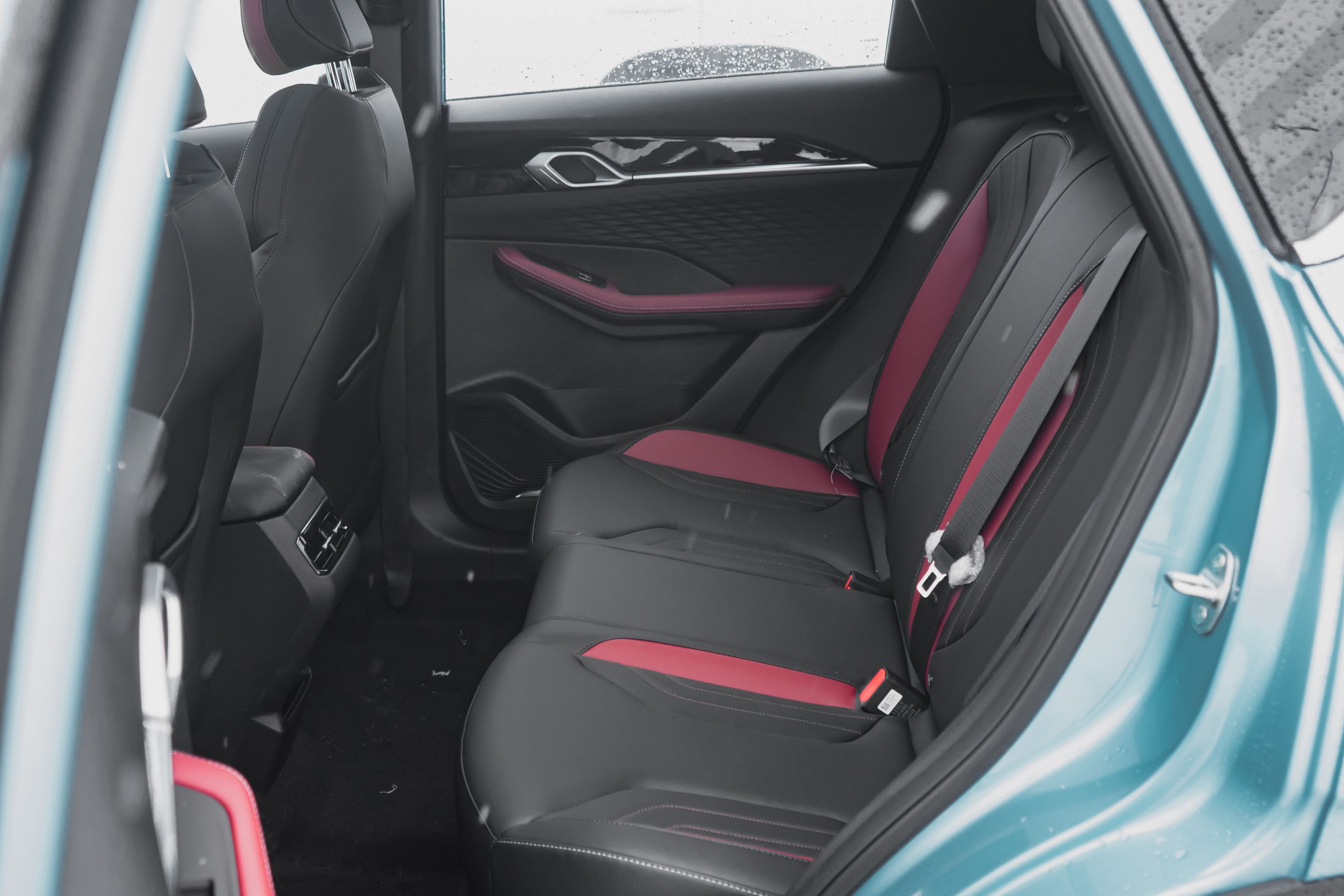 Geely фотографии