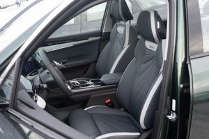 Geely ATLAS Flagship