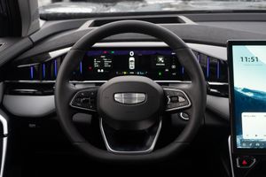 Geely ATLAS Flagship
