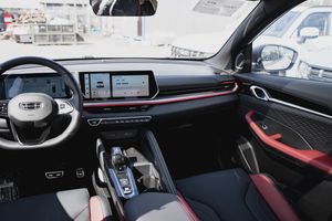 Geely Coolray I Restailing Flagship