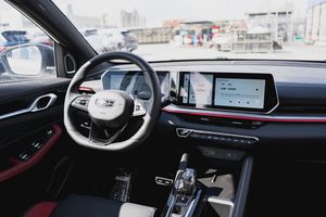 Geely Coolray I Restailing Flagship