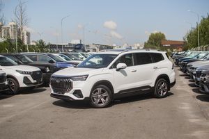 Geely OKAVANGO Flagship