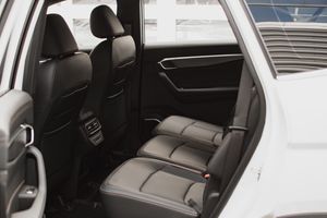 Geely OKAVANGO Flagship