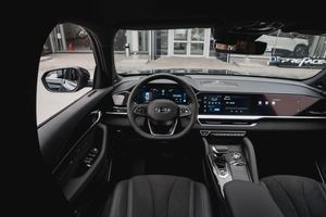 Geely MONJARO Flagship
