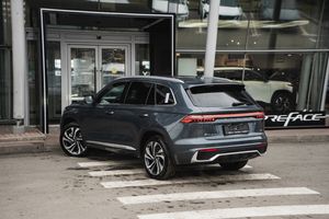 Geely MONJARO Flagship