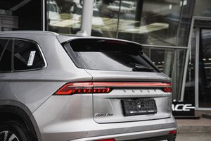 Geely MONJARO Flagship