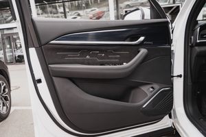 Geely MONJARO Flagship