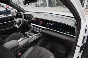Geely MONJARO Flagship