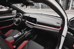 Geely Coolray I Restailing Flagship