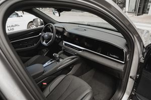 Geely MONJARO Luxury