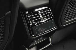 Geely MONJARO Luxury