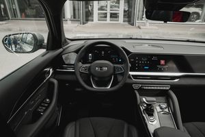 Geely MONJARO Luxury