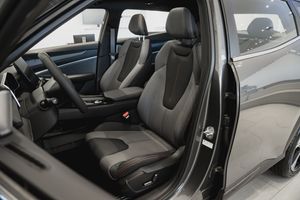 Geely Cityray Flagship