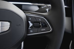 Geely ATLAS Flagship
