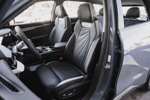 Geely ATLAS Flagship