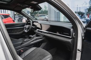 Geely MONJARO Luxury