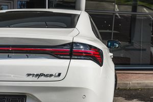 Geely Preface Flagship
