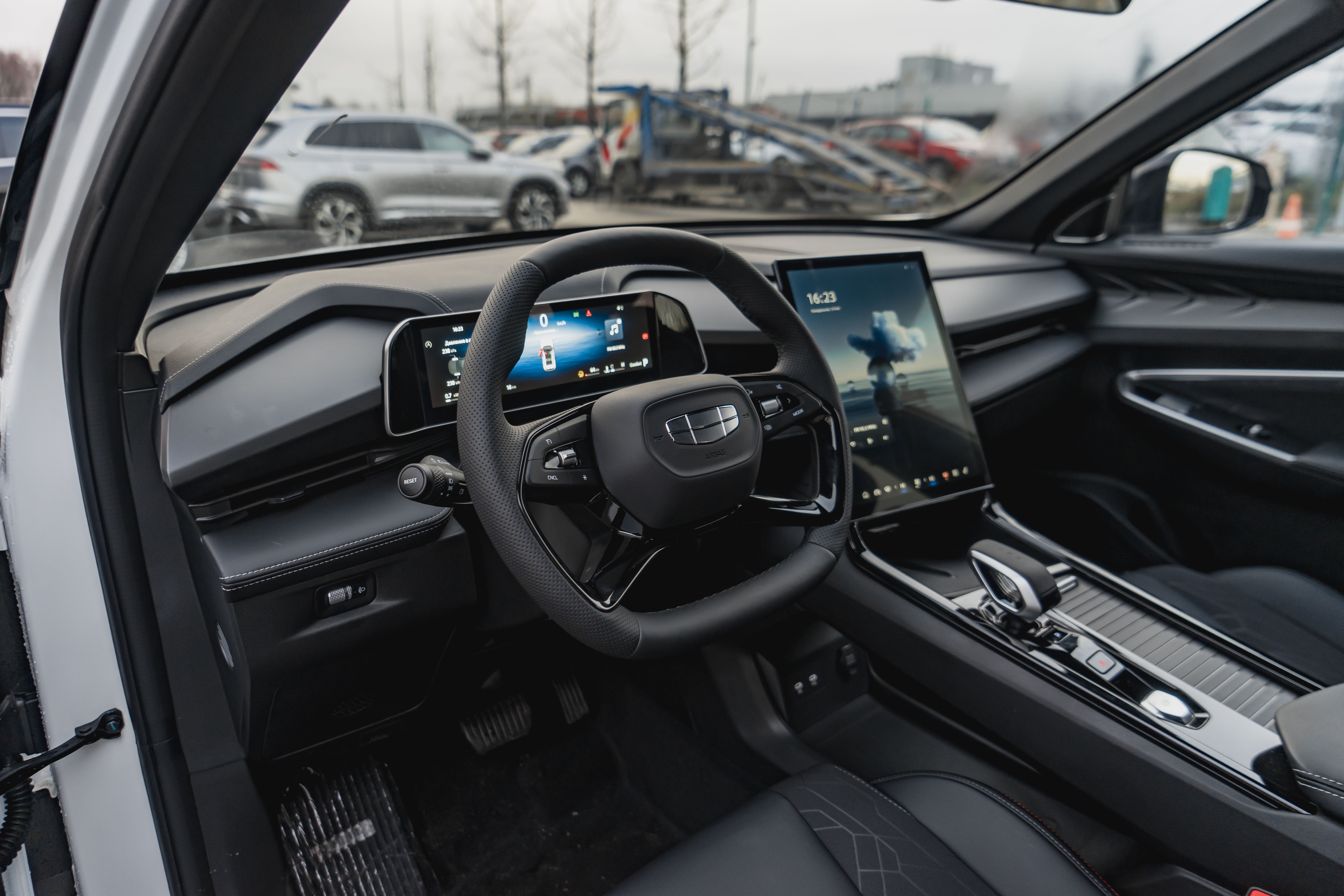 Geely фотографии