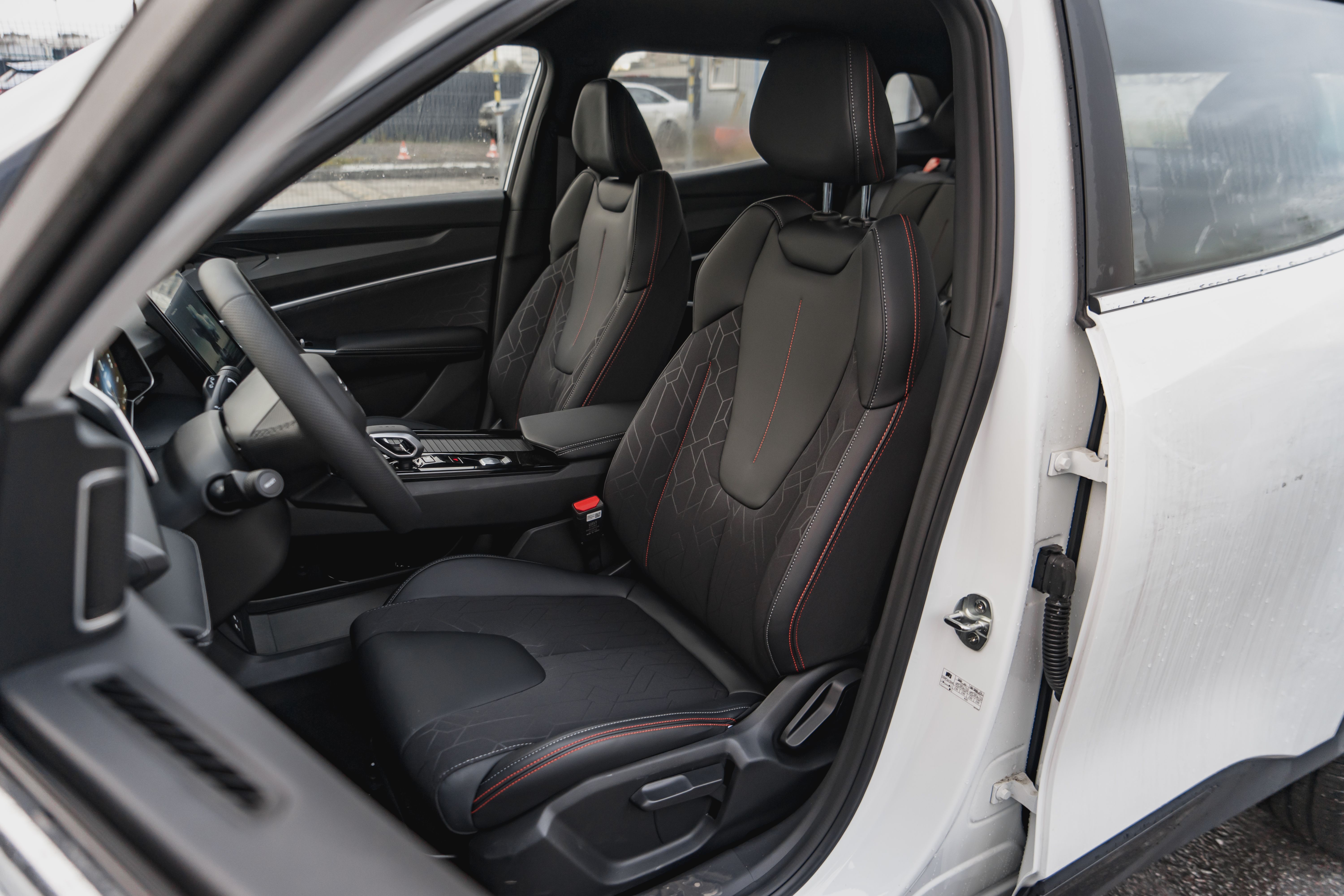 Geely фотографии