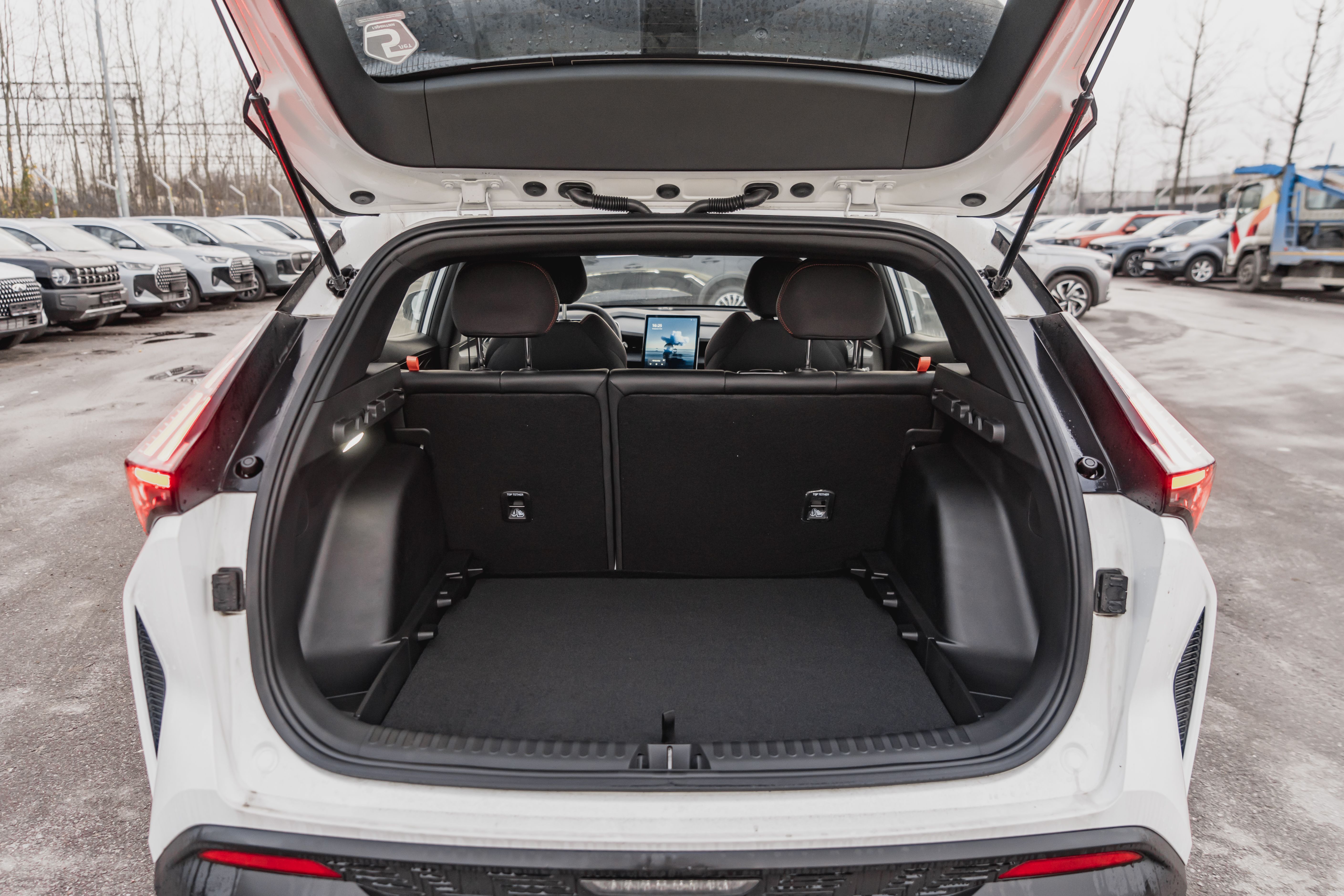 Geely фотографии